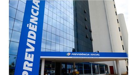 Com 1,7 milhão na fila, INSS prevê reduzir prazo de análise em até 45 dias
