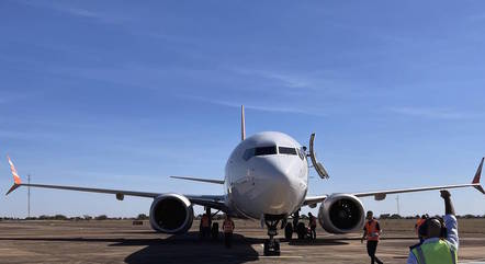 Programa de passagens aéreas a R$ 200 terá 1,5 milhão de bilhetes por mês, diz ministro