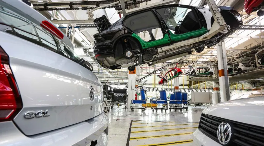 Volkswagen vai suspender 60% dos contratos de trabalho da fábrica de Taubaté em SP