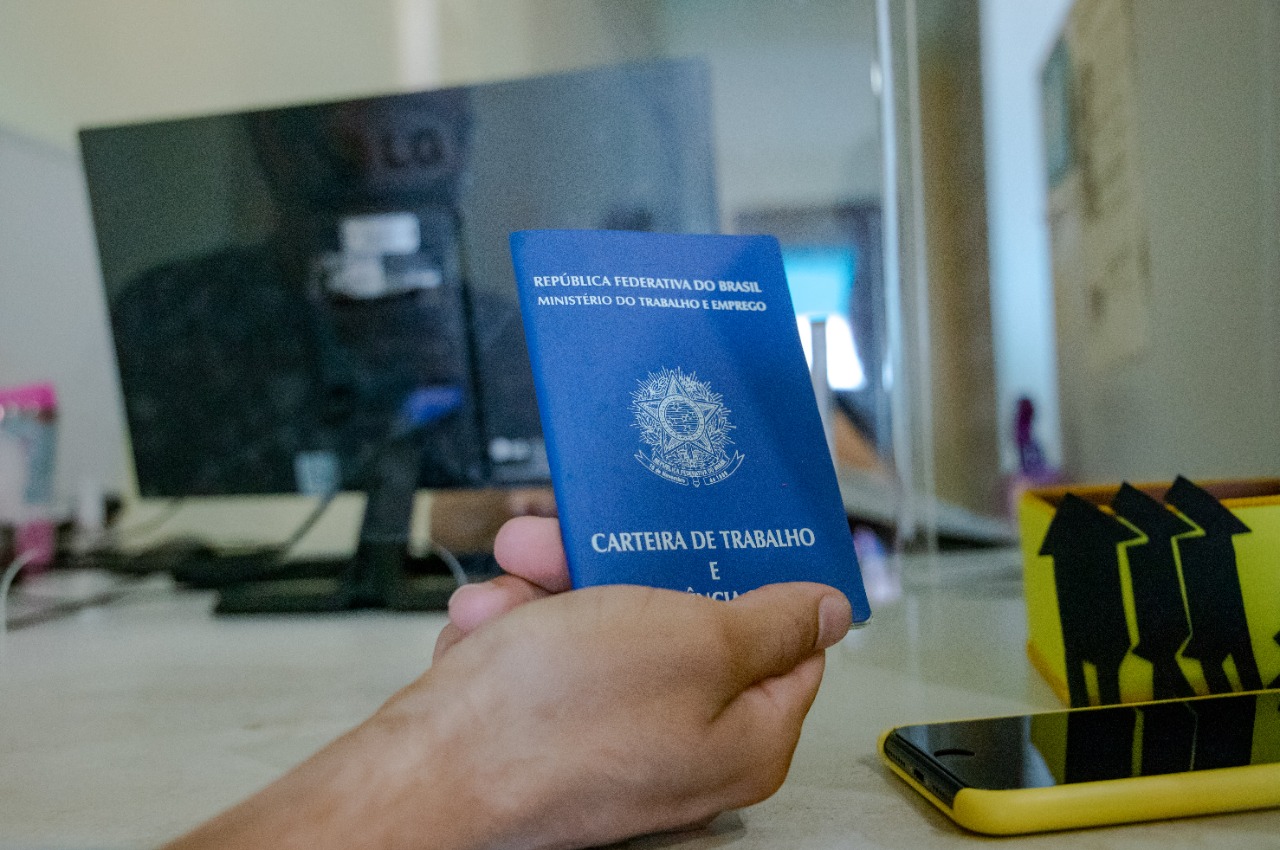 Sine convoca candidatos a vagas de emprego para seleção na segunda-feira (7)
