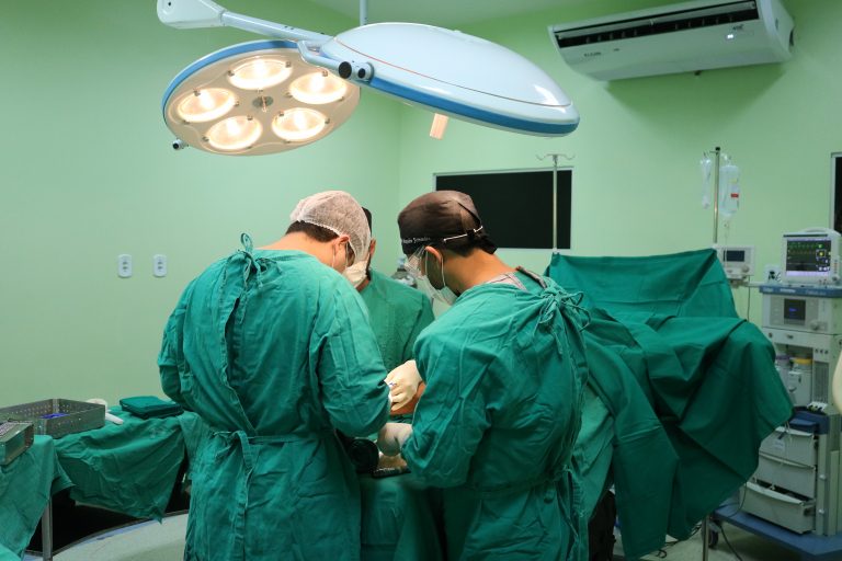 Governo convoca médicos aprovados em processo seletivo para contratação
