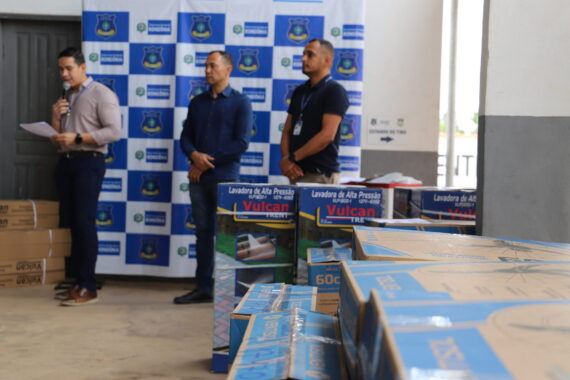 Governo realiza entrega de materiais para equipar unidades prisionais do Estado
