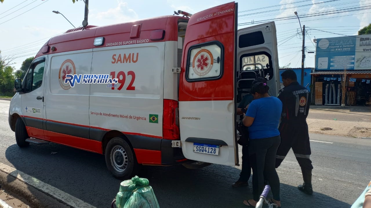 Idoso tem perna fraturada ao ser atropelado por carro que avançou sinal