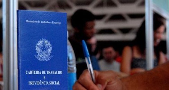 
Concursos públicos oferecem 1.280 vagas com salários de até R$ 34 mil