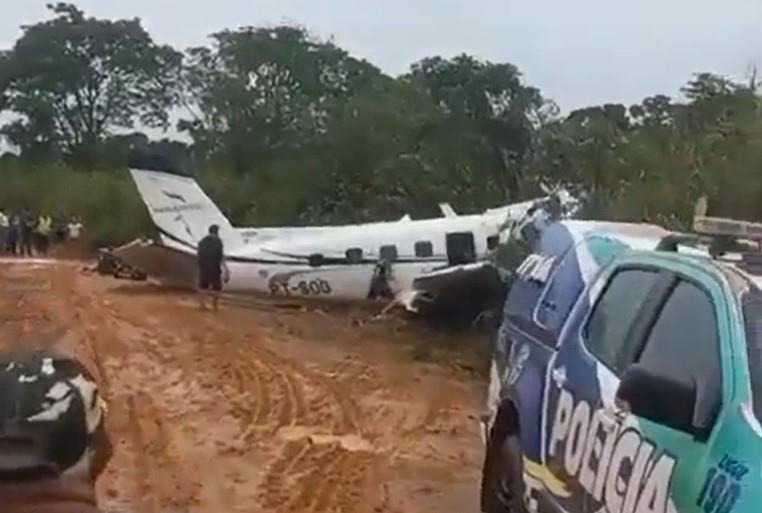 FAB investiga queda de avião em Barcelos que matou 14 pessoas