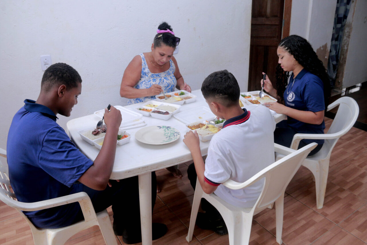 “Prato Fácil” chega à marca de 2 milhões de refeições ofertadas para famílias em Rondônia