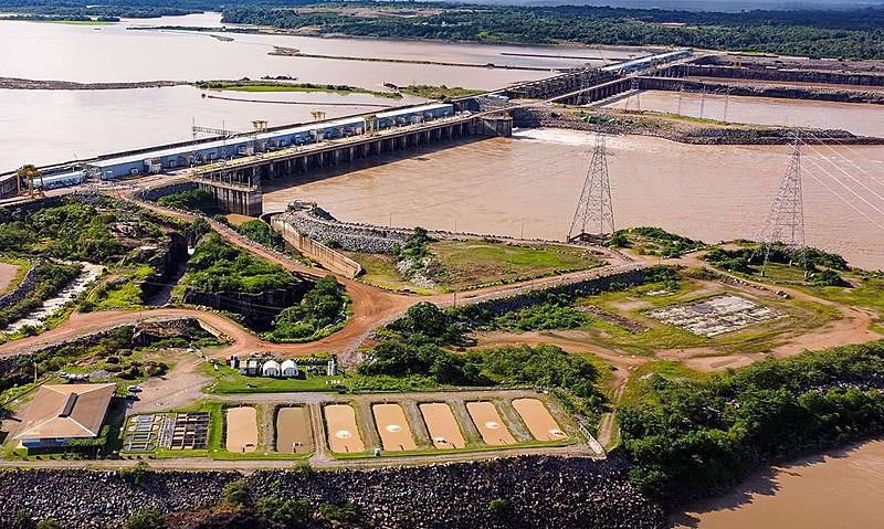 Quarta maior hidrelétrica do país suspende geração de energia por seca no Madeira
