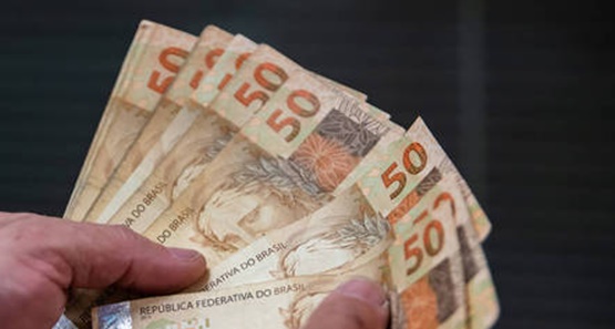Programa Desenrola começa hoje a renegociar 60 milhões de dívidas
