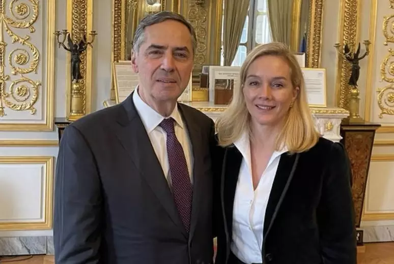 Presidente do Supremo Luís Roberto Barroso assume namoro com desembargadora Carmen Sílvia