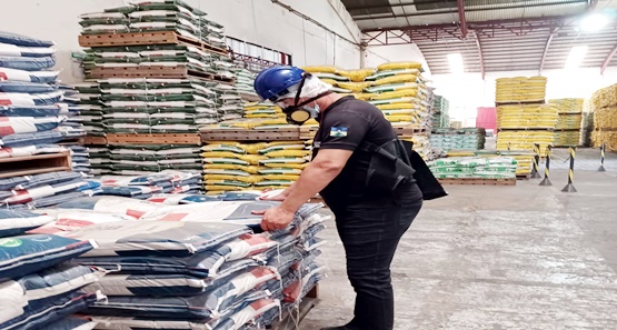 “Operação Grandes Massas” fiscaliza comércios de ração e suplementos em municípios de Rondônia

