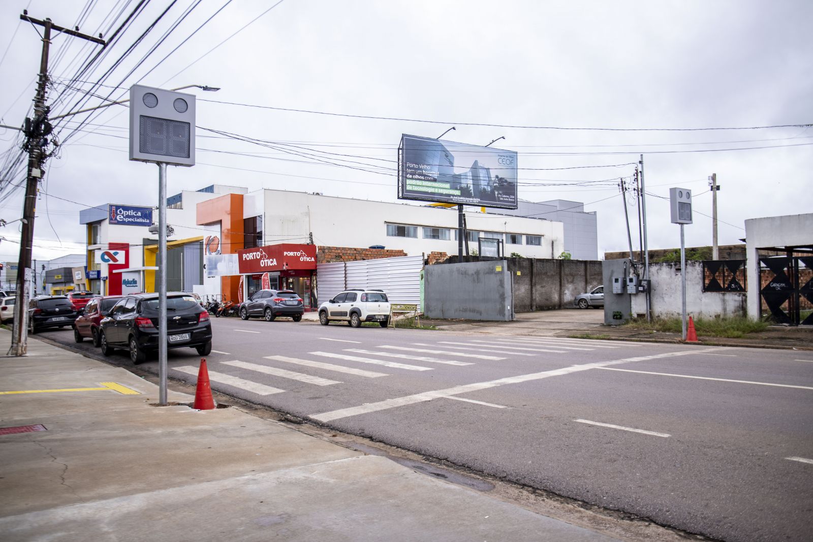 Lombada eletrônica é ativada nesta terça na Avenida Calama
