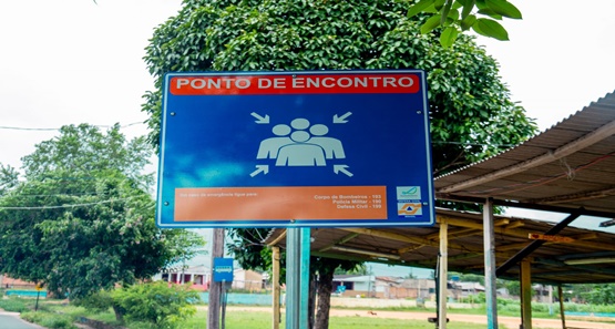 Placas de orientação e alarmes sonoros são instalados em bairros de Porto Velho