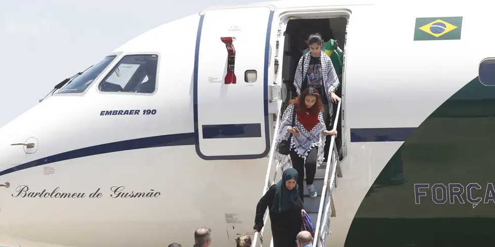 Brasil envia para Israel e Egito lista para saída da Faixa de  Gaza com 86 nomes
