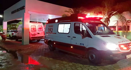 Mulher ataca marido a facadas durante bebedeira na zona leste