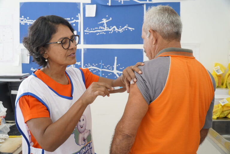 Governo prevê vacinação contra gripe para mais de meio milhão de pessoas
