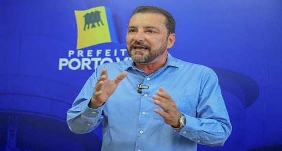  Hildon Chaves veta Lei que garantiria primeiro emprego à enfermagem 
