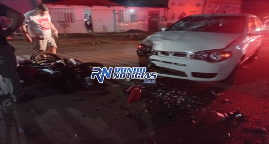 Motorista faz conversão e atropela casal que fica bastante ferido