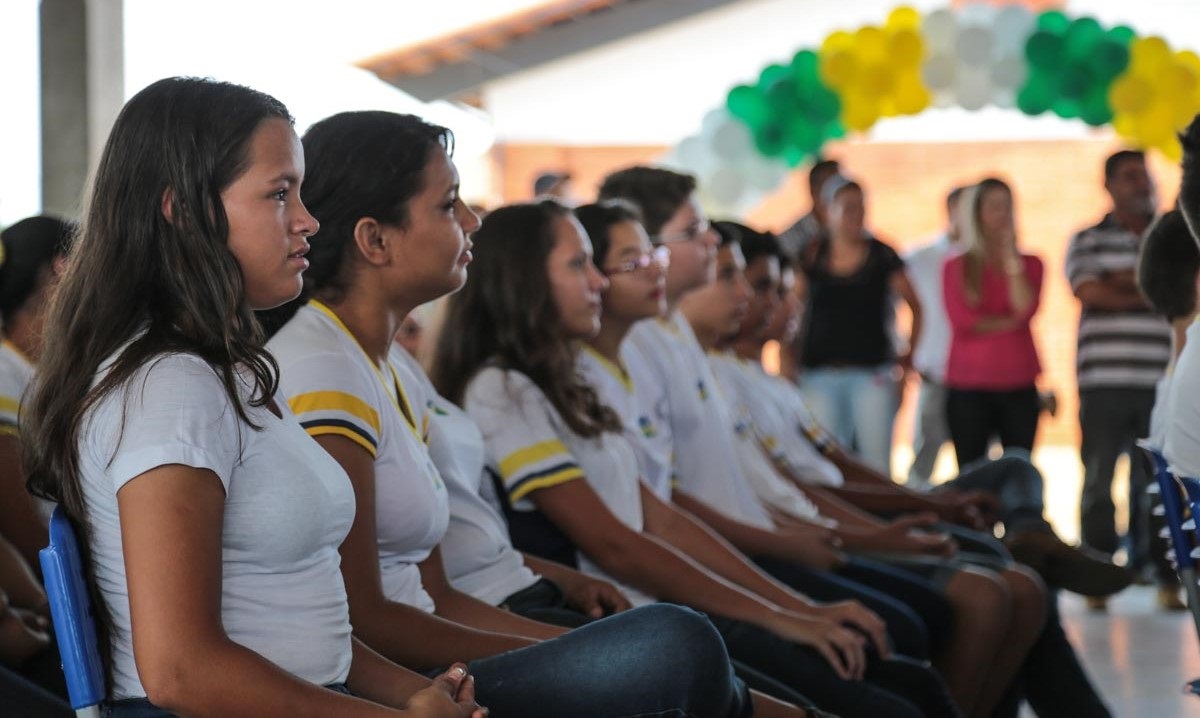 ALE aprova projeto que autorizando instituir programa de educação integral
