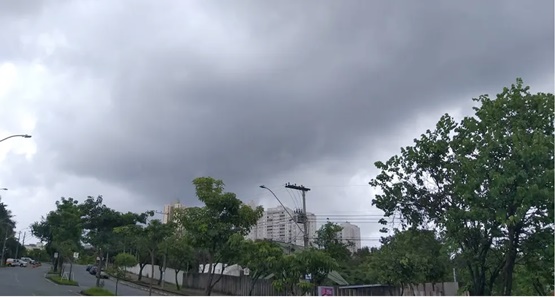 Chuvas e trovoadas marcam último sábado do ano em RO, prevê Inmet