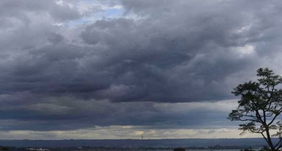 Meteorologia prevê muitas nuvens, pancadas de chuvas e trovoadas para essa quinta-feira (04) 