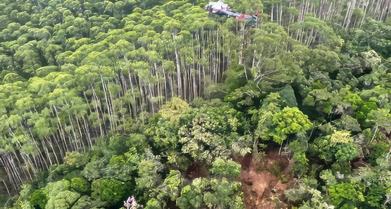 Todos os ocupantes de helicóptero que estava desaparecido estão mortos, diz PM