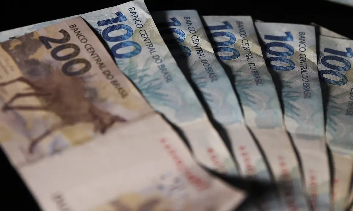 Transferência bancária por DOC termina nesta segunda-feira

