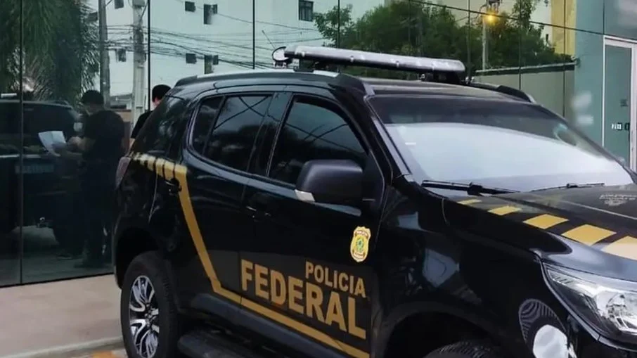 Pai e filho são presos suspeitos de vender dados do presidente do Supremo Tribunal Federal 