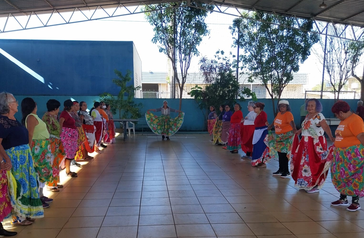 Grupo de Carimbó Renascer promove integração e autoestima aos idosos do CCI

