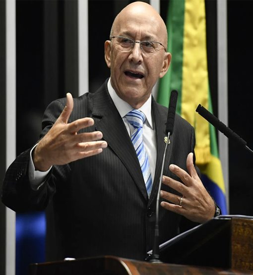 Confúcio joga farpa em Mosquini  e ironiza:  "Ninguém me convida para sair do MDB"