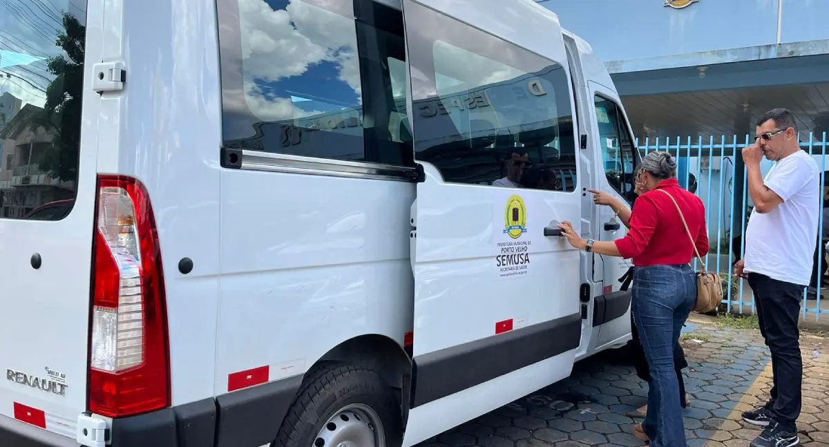 Van da Saúde, fruto de emenda de Márcio Pacele, já está em operação! Veja como agendar e quais os critérios
