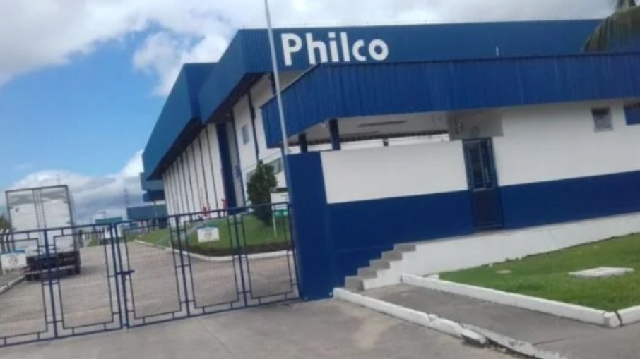 Empresa Philco demite 800 funcionários da fábrica de Manaus após queda das vendas
