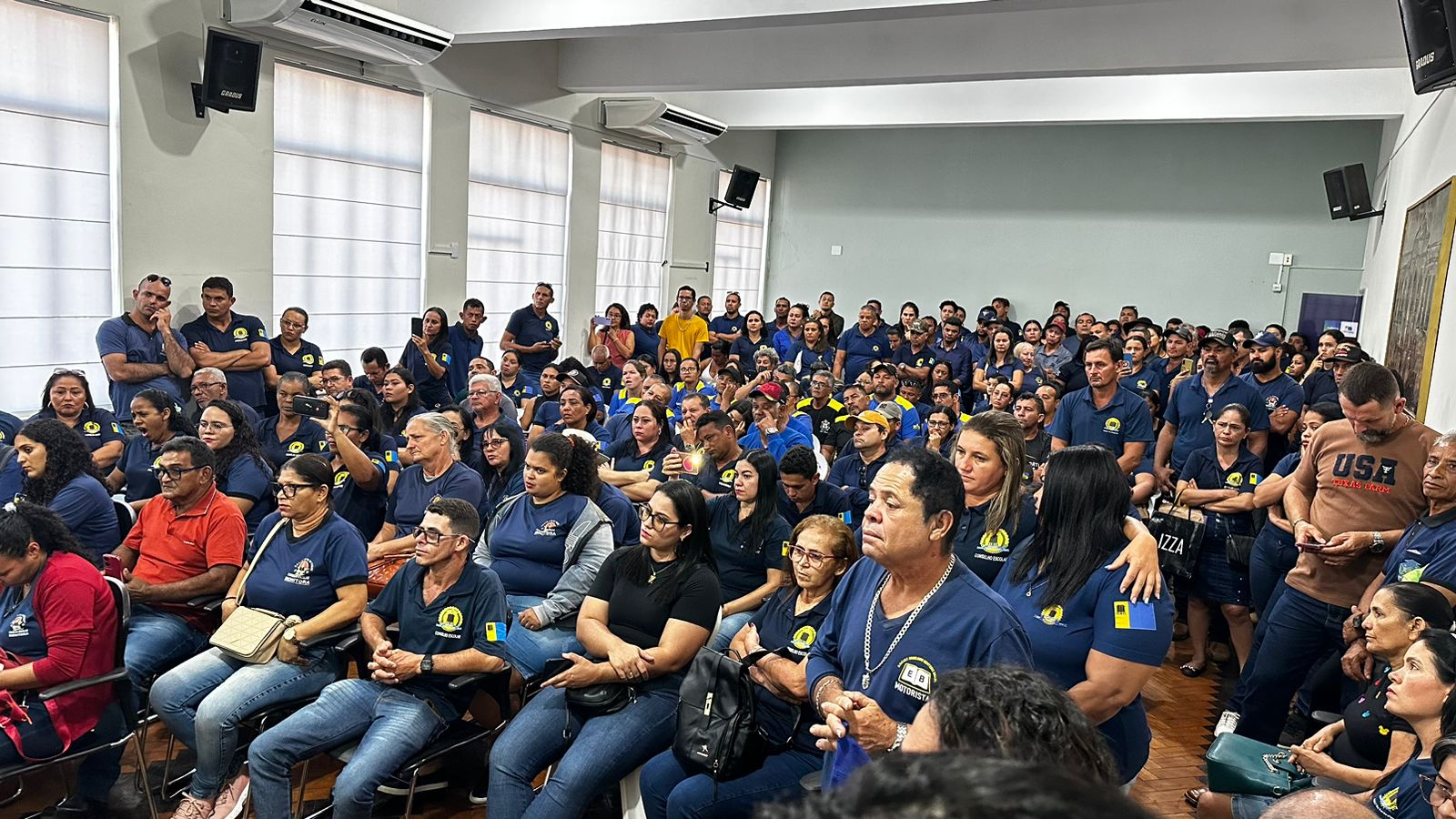 Prefeitura de Porto Velho aumenta salário de motoristas e monitores escolares
