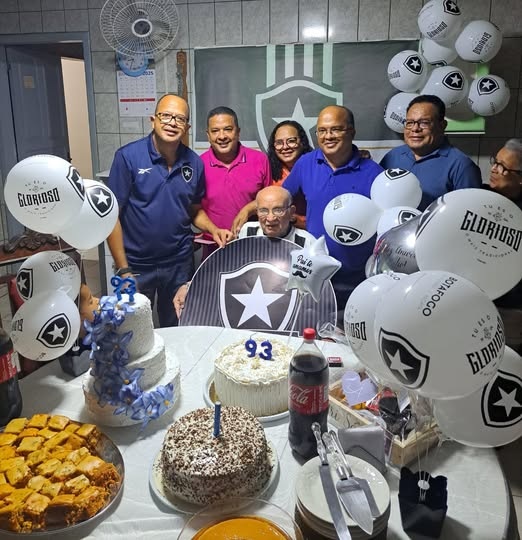 Singela homenagem ao Sr. Ary do Carmo que hoje completa 93 anos de vida