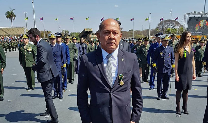 Coronel Chrisóstomo faz chacota com tarifaço enquanto Rondônia aguarda o pior