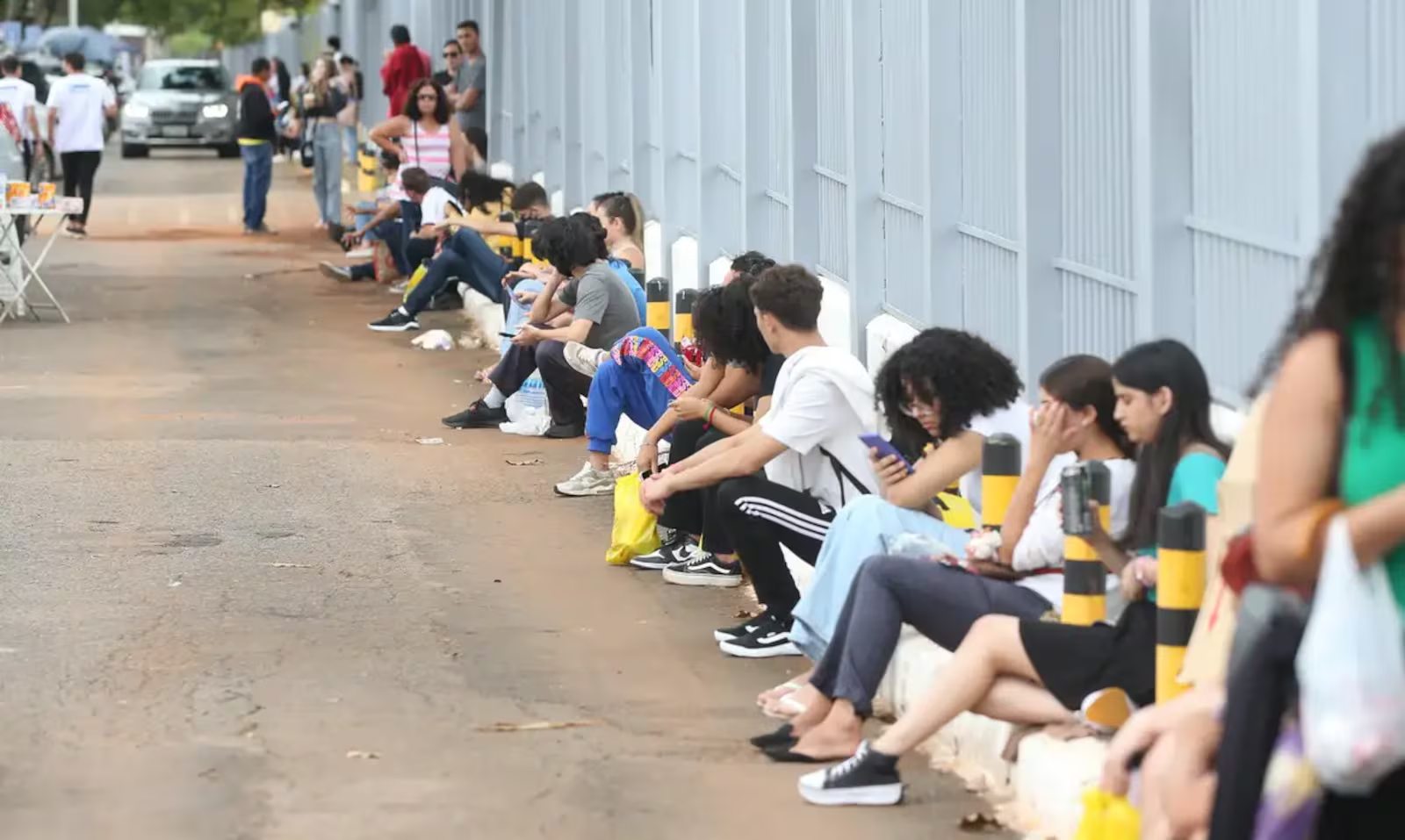 Com salários de até R$ 16 mil, inscrições para o CNU 2025 terminam neste domingo
