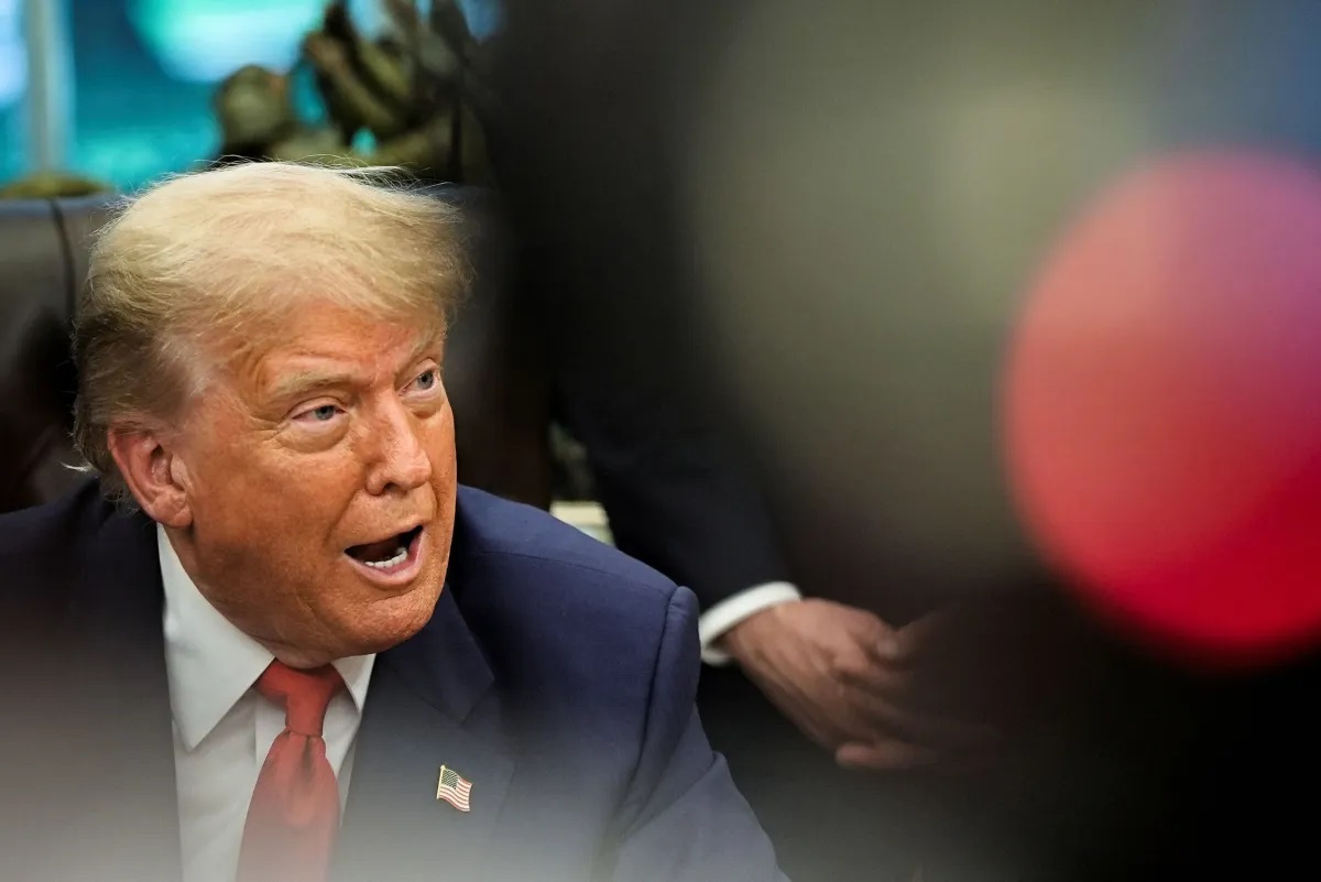 Como Trump mudou o rumo da guerra comercial e EUA estão faturando alto com tarifas
