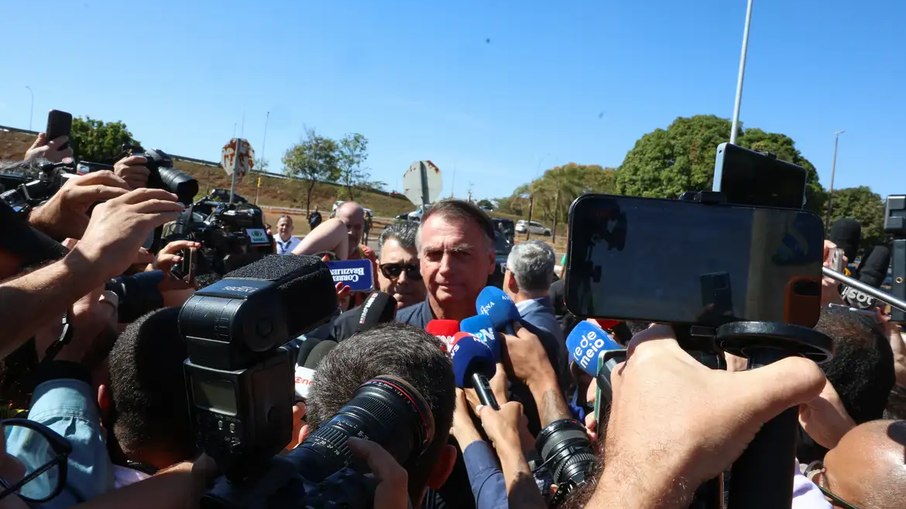 Partido Liberal considera prisão do ex-presidente Bolsonaro como "tragédia anunciada"
