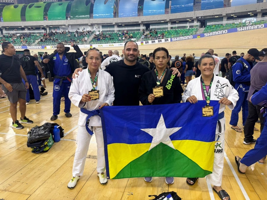 Atletas de RO conquistam 13 medalhas no International Master South America 2025