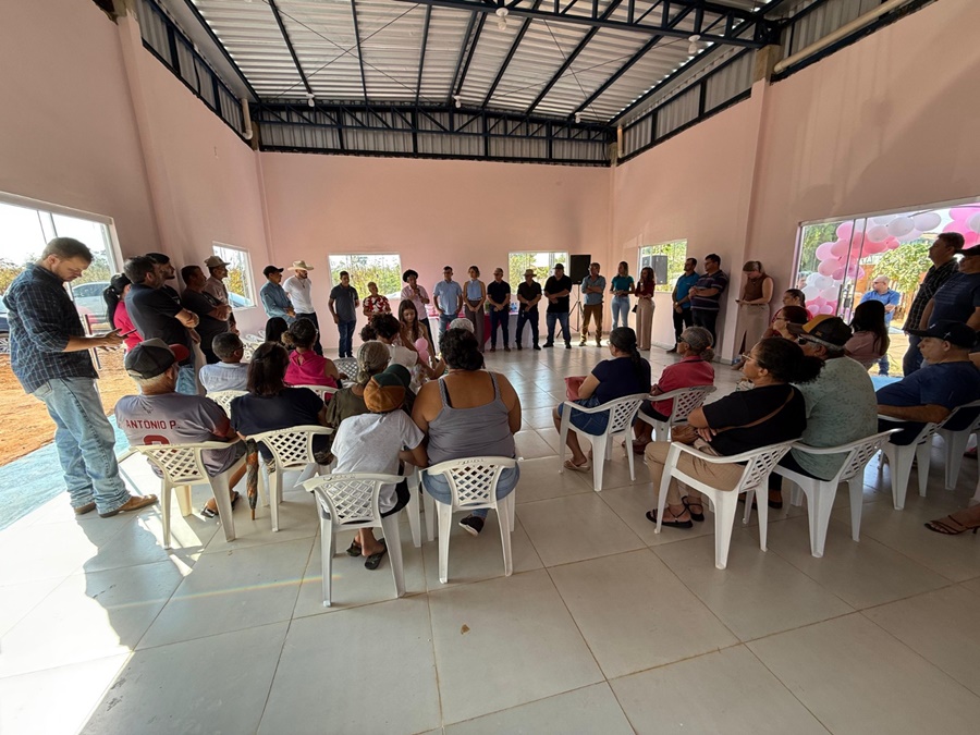 Deputada Sílvia Cristina realiza entrega Salão de Eventos em Rio Crespo