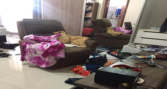 Bando armado invade residência e espanca morador durante assalto
