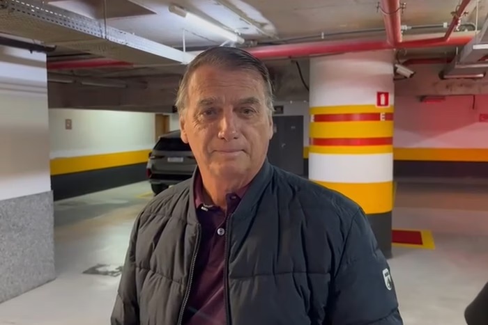 Saúde de Bolsonaro volta a preocupar aliados após ele sentir fortes crises nas últimas horas
