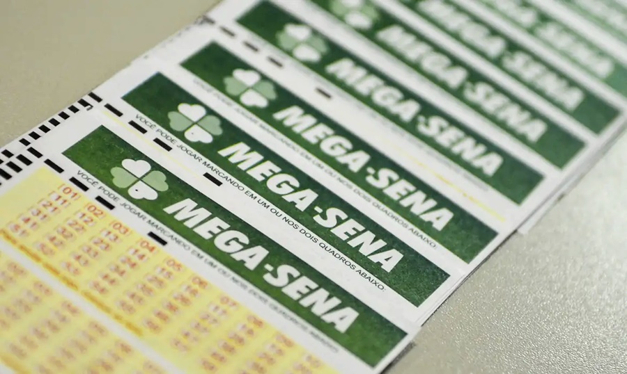 Prêmio da Mega-Sena acumula e pode pagar R$ 100 milhões no próximo sorteio
