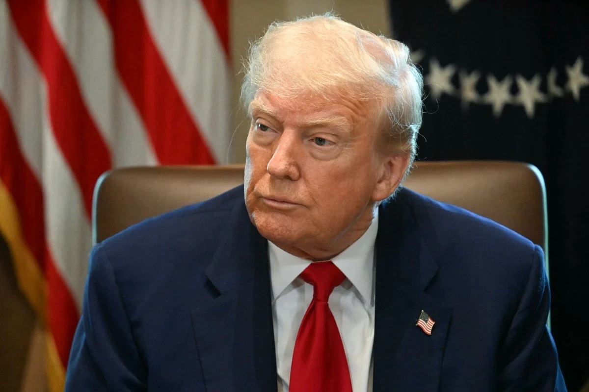 Presidente Trump diz que pode haver distribuição de dinheiro proveniente de tarifas
