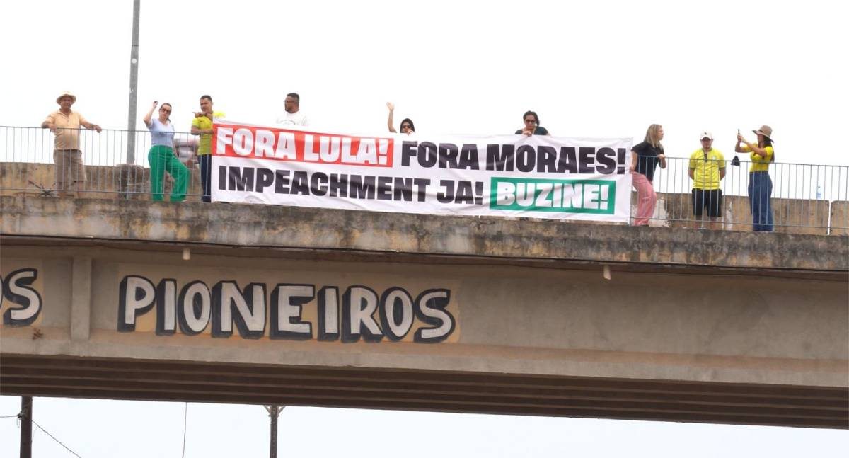 “Fora Lula, Fora Moraes, Impeachment Já”, diz vereadora Sofia Andrade e apoiadores
