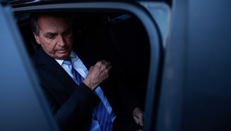 Moraes autoriza saída de Bolsonaro de domiciliar para realizar exames