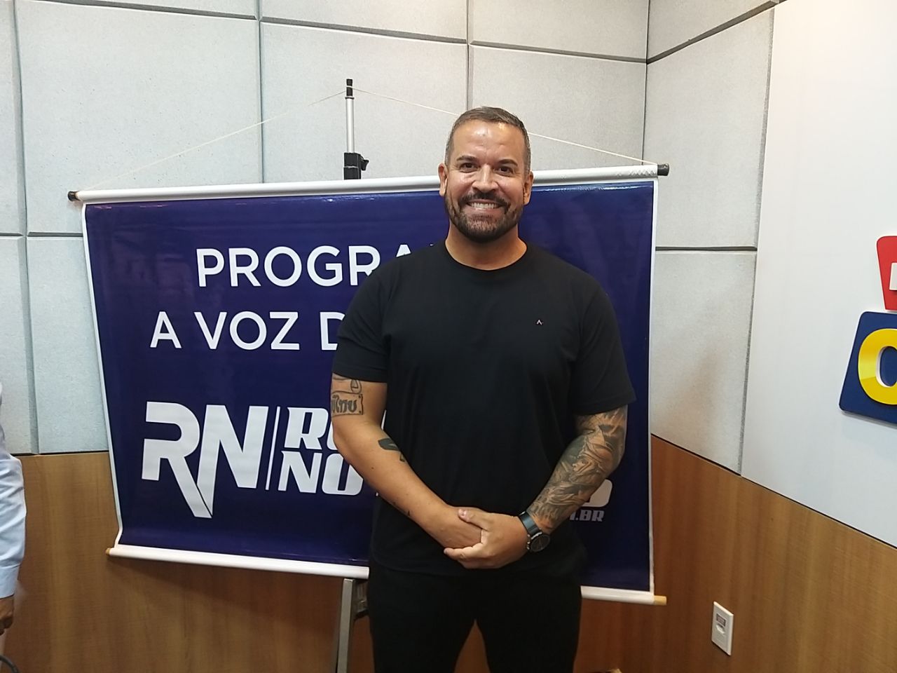 Sandro Rocha fortalece ações educativas e integração popular no trânsito 