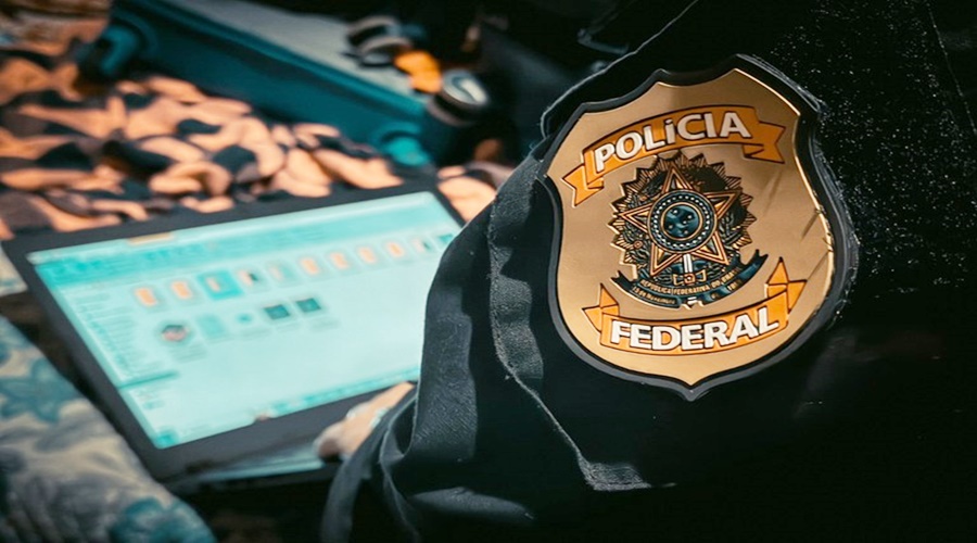 PF prende dois por compartilhamento de material de abuso sexual infantil
