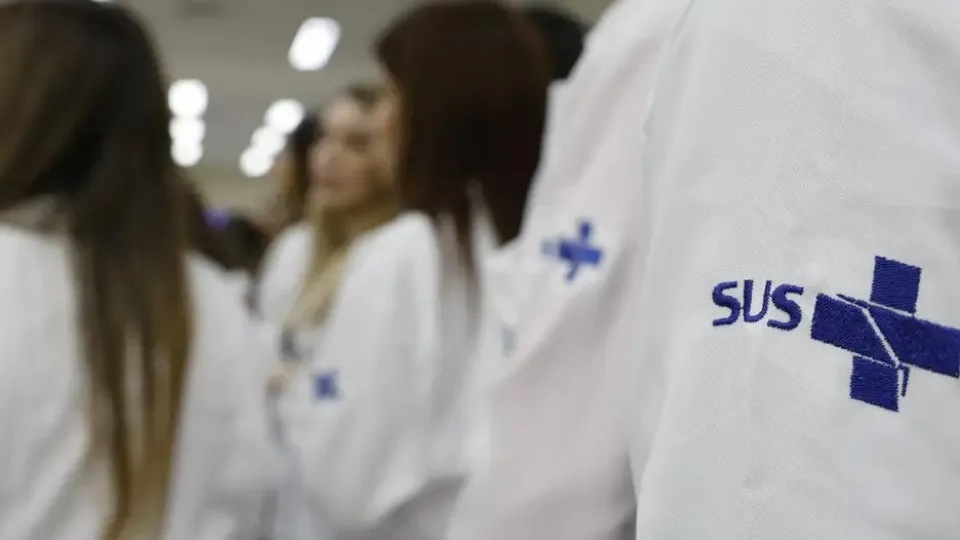 Mais Médicos promoveu melhoria da saúde da população, diz secretário