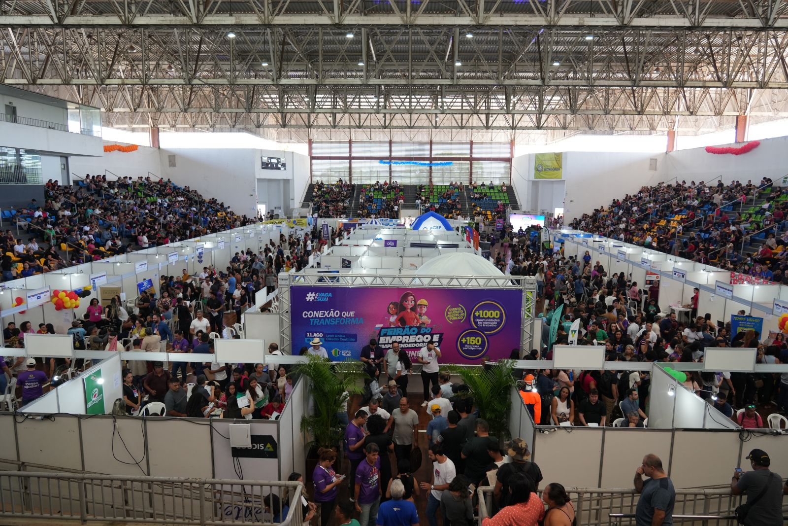 Feirão do emprego gera primeiras oportunidades para jovens na capital