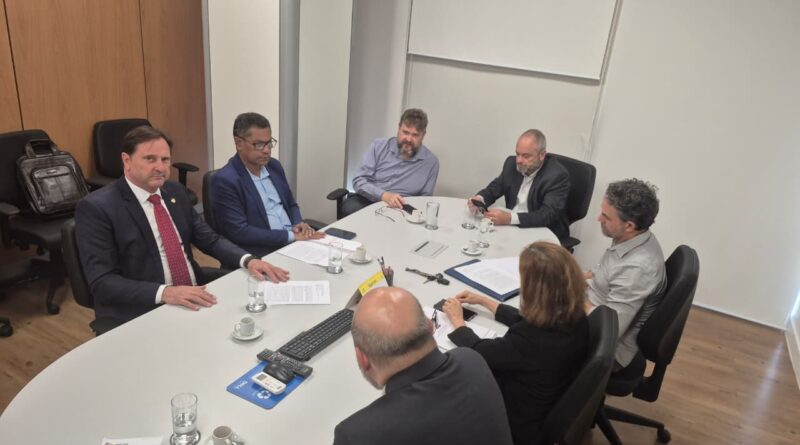 Sindsef atualiza servidores sobre as expectativas quanto assinatura do decreto pelo presidente Lula